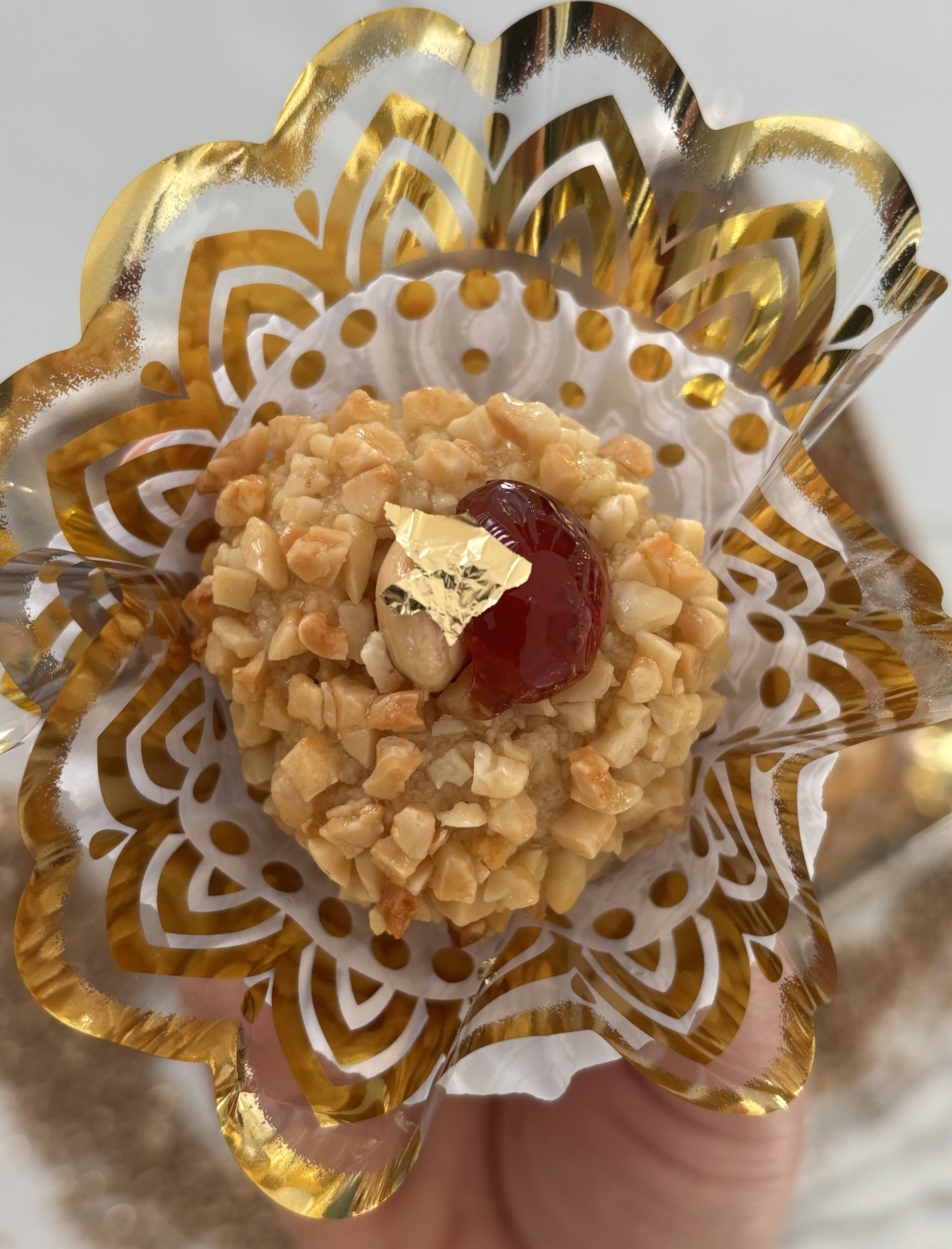 Mchewek aux amandes traditionnelle algérienne